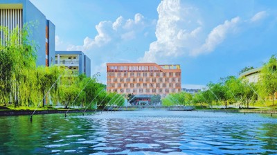 宝威手机网页版登录入口,宝威(中国)：美丽的校园风光